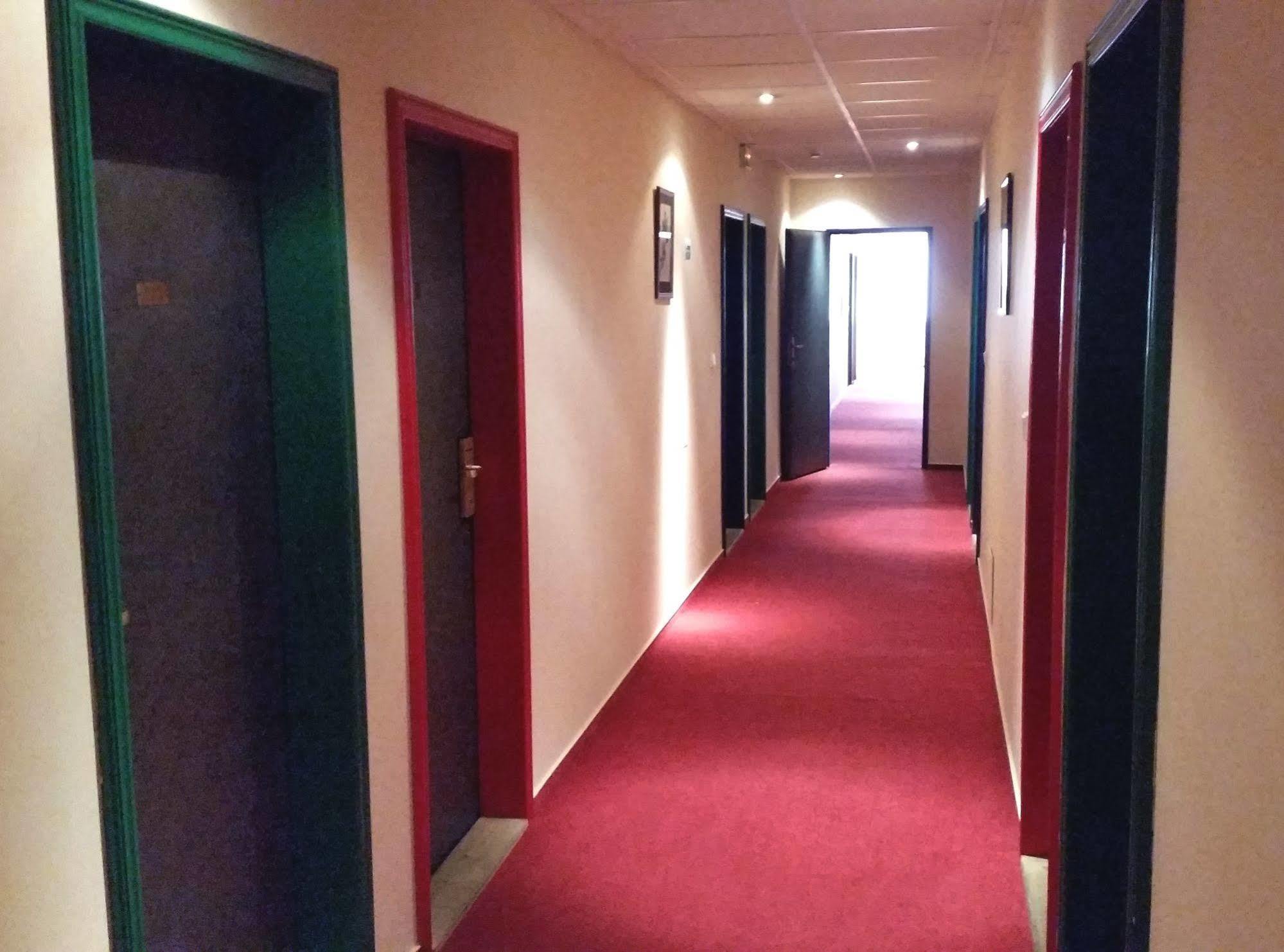 Hotell Ariston 4*