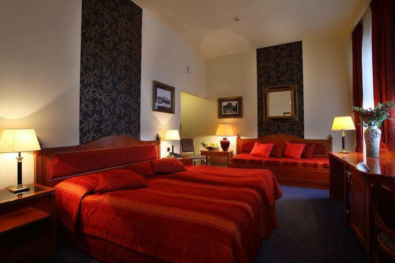 Hotell Ariston Prag
